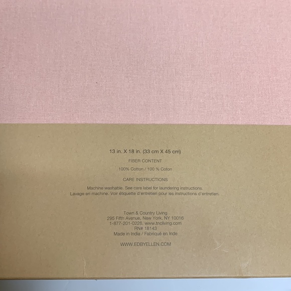 Ellen Degeneres | Pink & White Striped Set Of 4 Placemats | Dog Front Design NWT - Picture 5 of 8